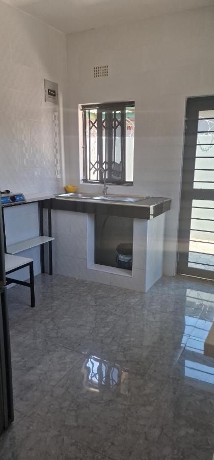לוסקה Salama Apartments מראה חיצוני תמונה